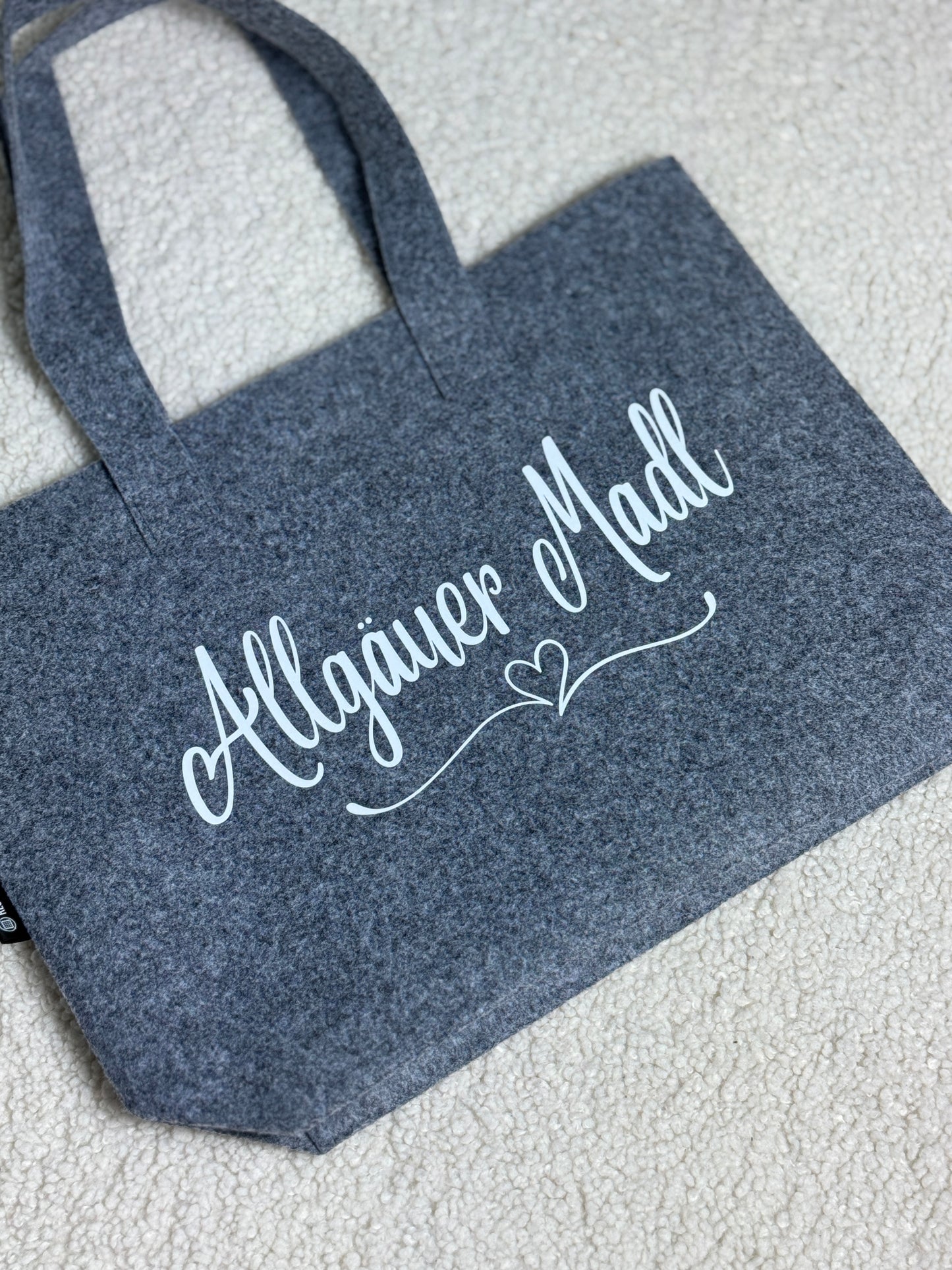 Nachhaltige Filztasche "Allgäuer Madl"