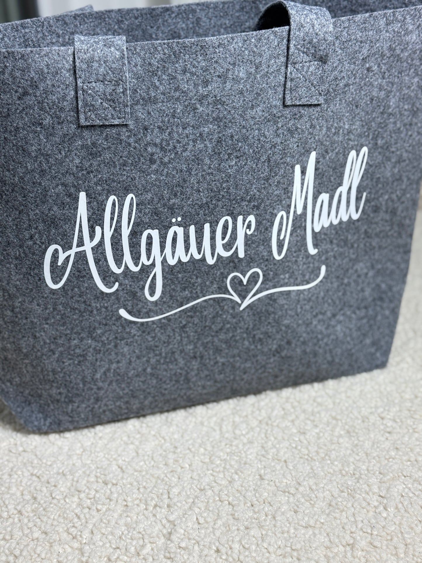Nachhaltige Filztasche "Allgäuer Madl"