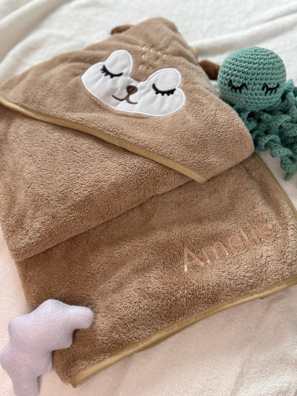 Personalisiertes Baby Kapuzenhandtuch mit Namen