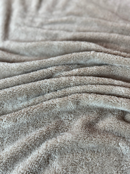 Personalisiertes Baby Kapuzenhandtuch mit Namen