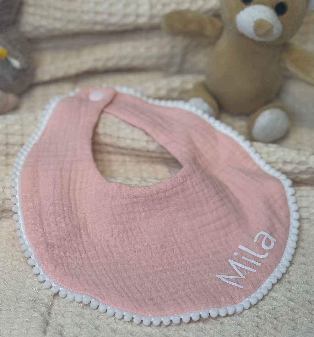 Personalisiertes Baby Halstuch aus Musselin mit Namen