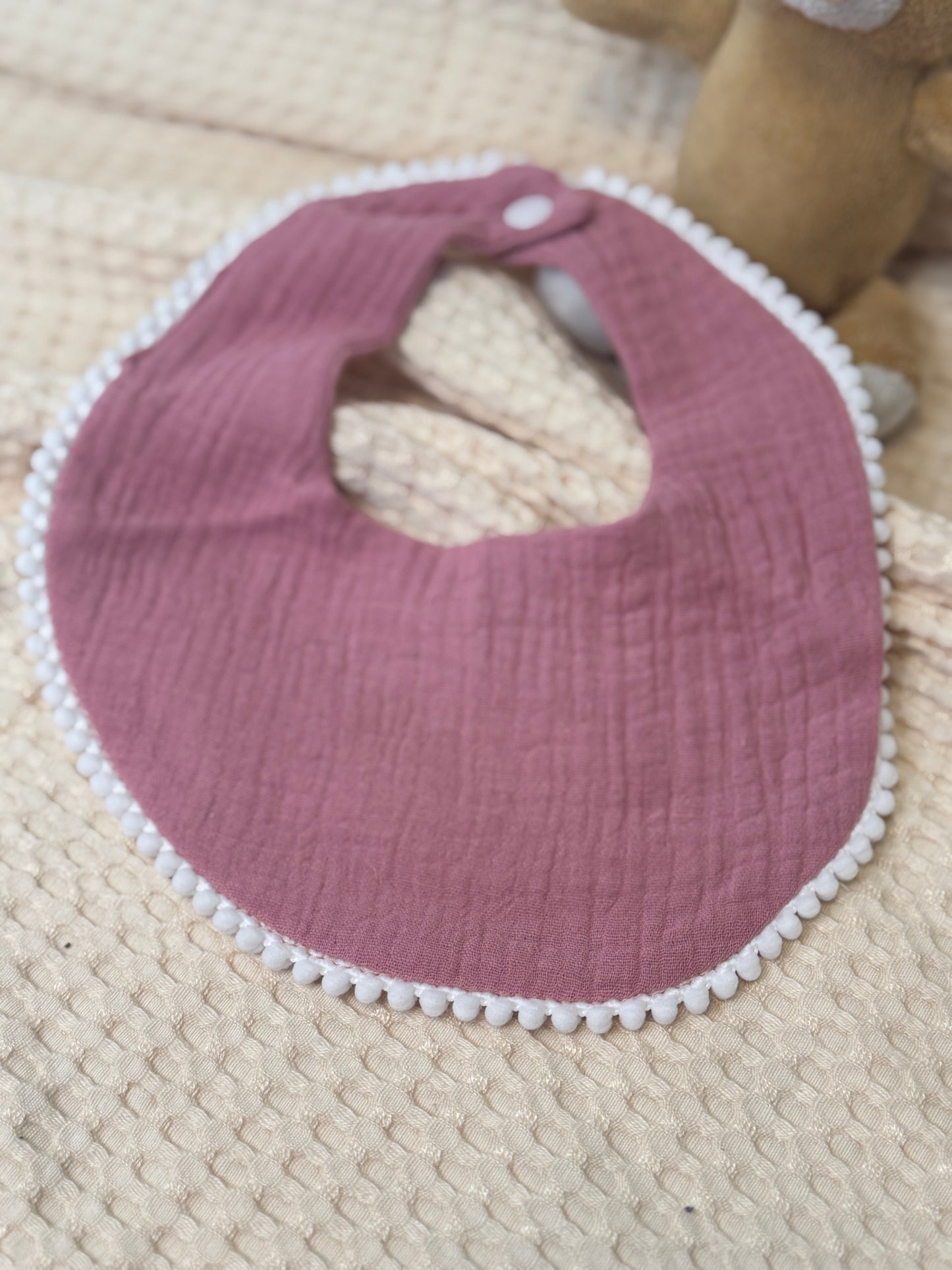 Personalisiertes Baby Halstuch aus Musselin mit Namen