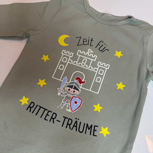 ✨ Glow-in-the-Dark Schlafanzug Ritter-Träume | Leuchtet im Dunkeln | 2-teiliges Set | Kinder Pyjama 💚⚔️🌙