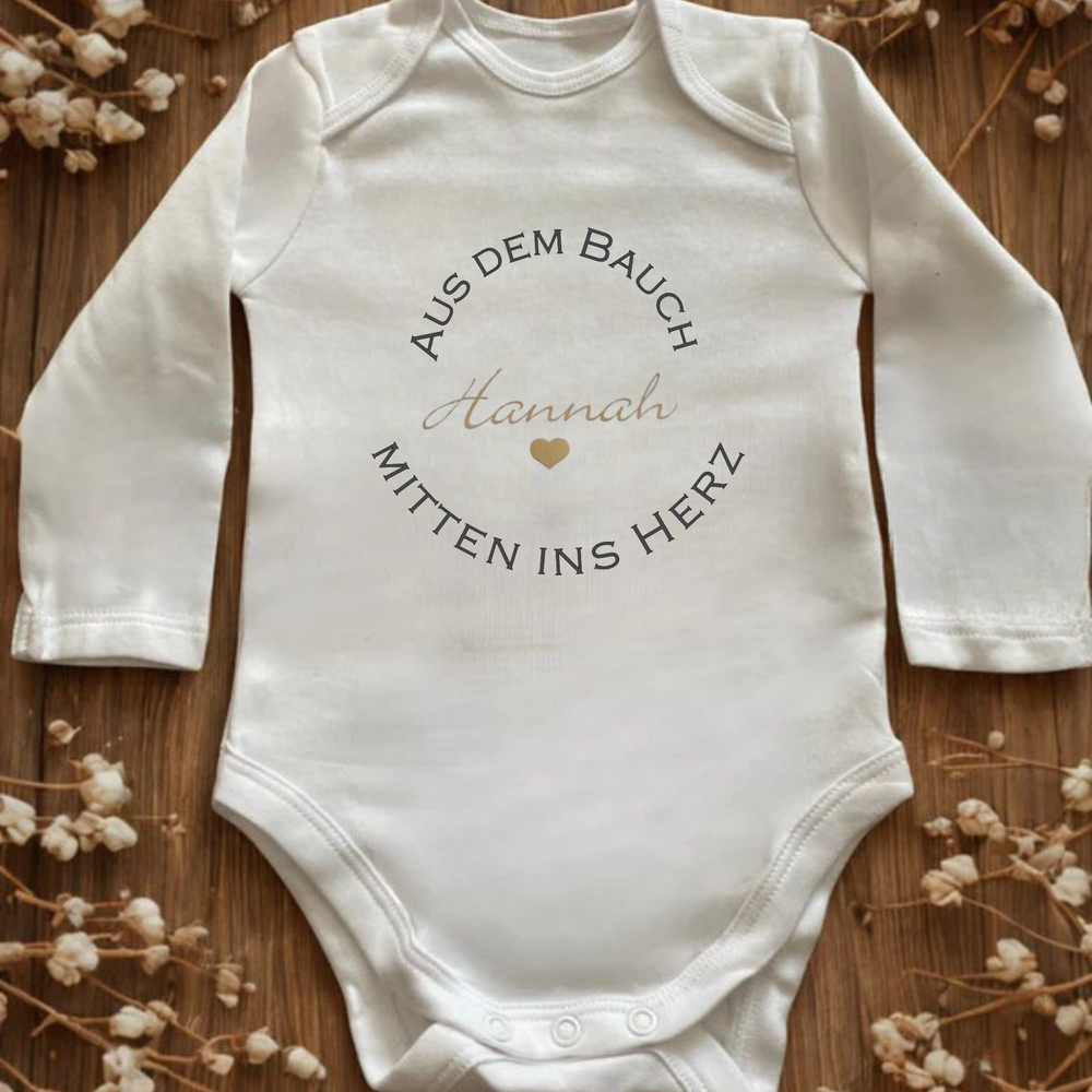 Baby-Body weiß „Aus dem Bauch mitten ins Herz