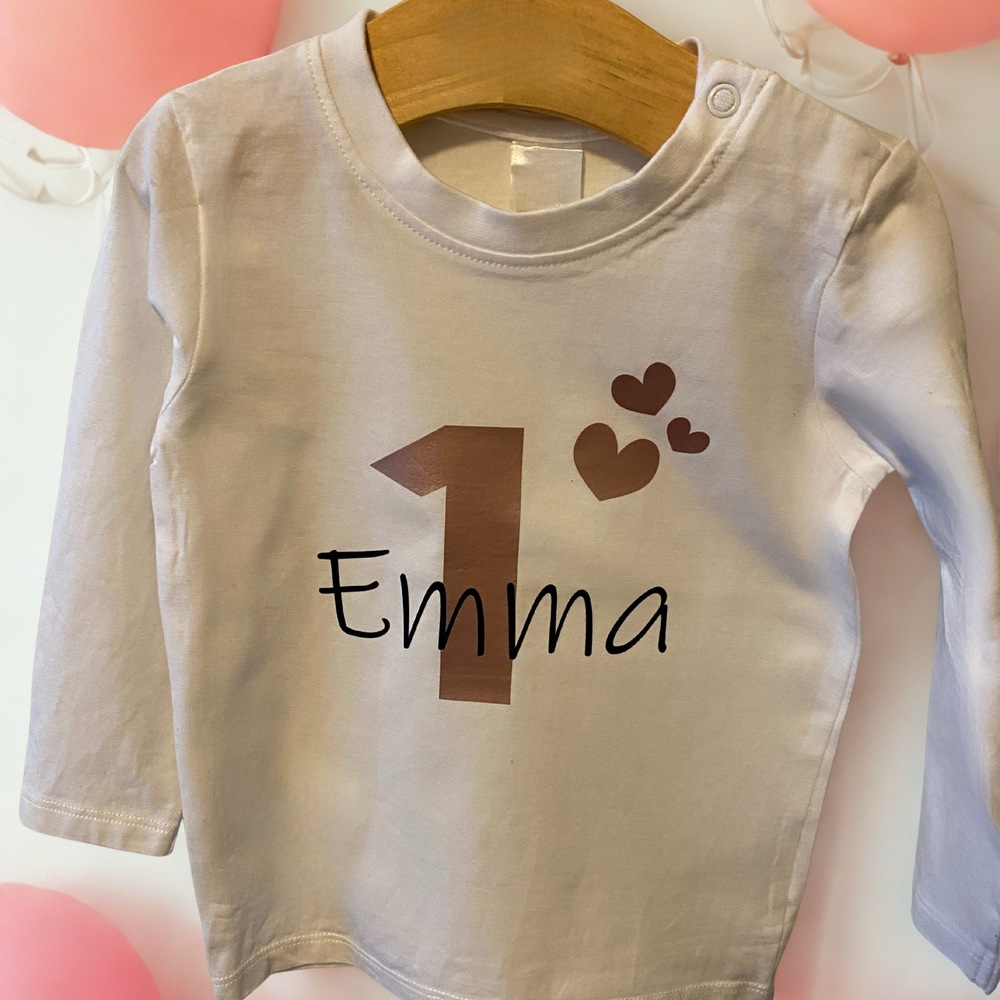 Langarmshirt „Mein 1. Geburtstag“ | personalisiert mit Name & Herzmotiv