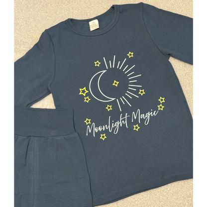 ✨ Glow-in-the-Dark Schlafanzug Moonlight Magic | 2-teiliges Set | Leuchtet im Dunkeln | Kinder Pyjama 🌙🔦