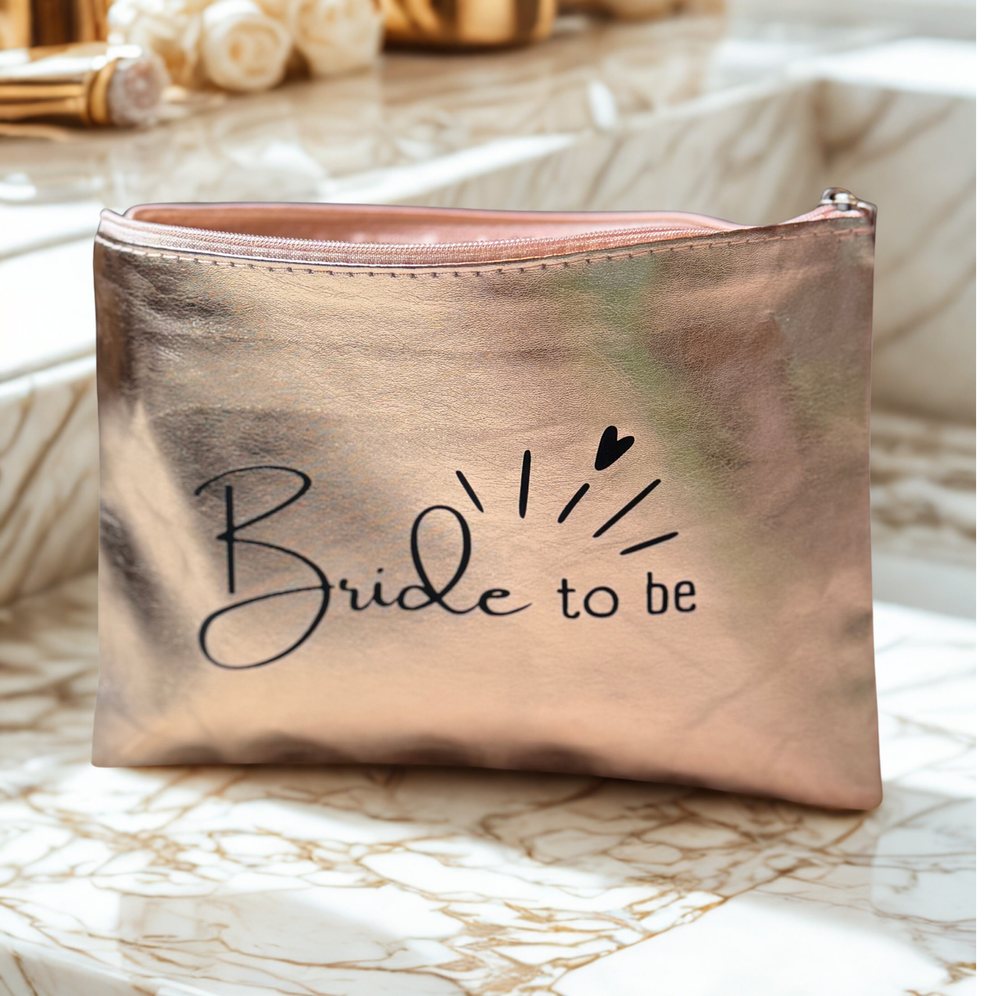 JGA & Hochzeit-Kosmetiktasche PU Metallic | optional personalisierbar mit Name