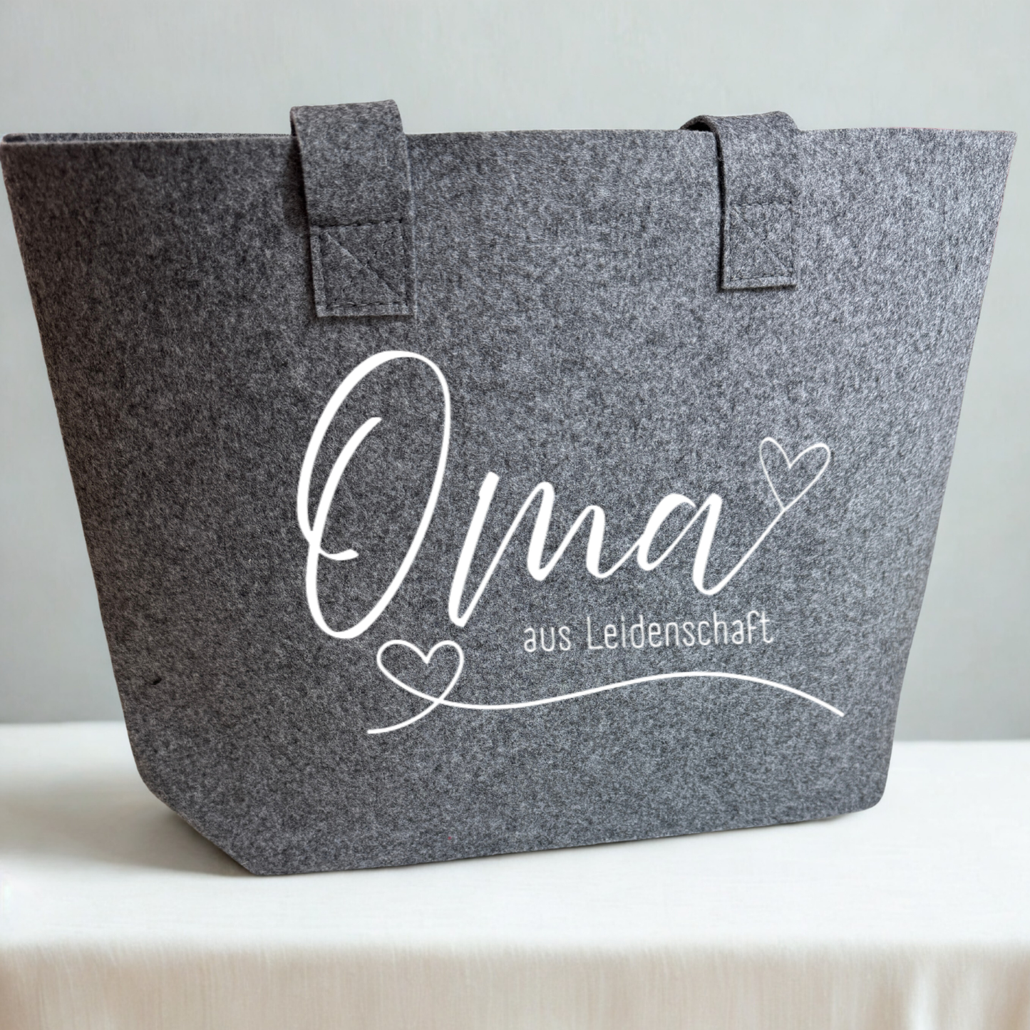 Nachhaltige Filztasche „Oma aus Leidenschaft“
