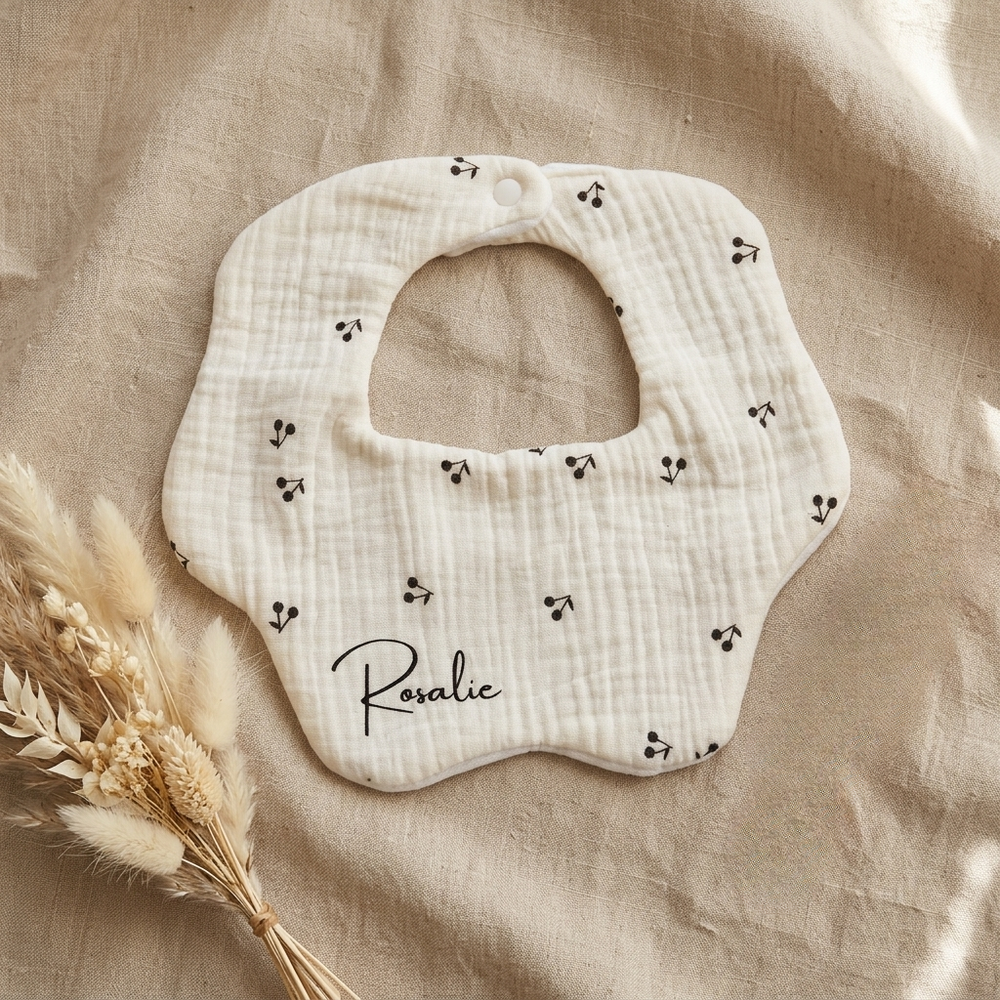 Personalisiertes Baby Halstuch aus Musselin mit Namen